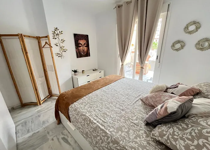 Piso En Zona Tranquila De - Torrequebrada Golf