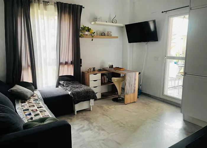 Piso En Zona Tranquila De - Torrequebrada Golf