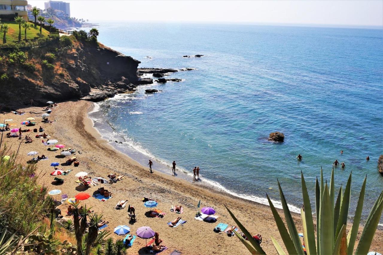 Piso En Zona Tranquila De - Torrequebrada Golf Apartamento *